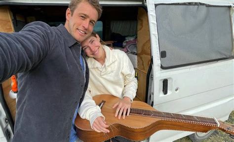 caroline jones husband nick dana